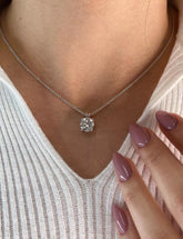 IGI Lab Grown Diamond F VS1 2.50 Carat Round Solitaire Pendant Necklace 14K