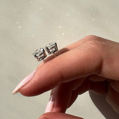 IGI Certified Diamond 14k Gold D VS1 4 Carat Round Basket Setting Studs