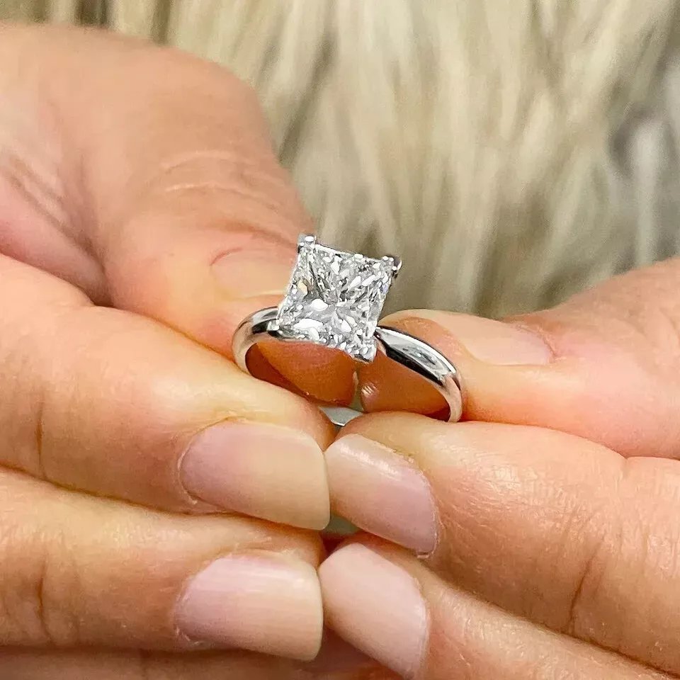 IGI Certified 3.15 Ct Princess Cut Lab Grown Diamond Ring 14k Gold E VS1