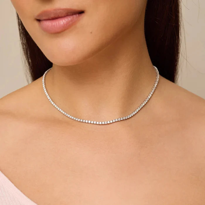 Diamond tennis neckless for woman