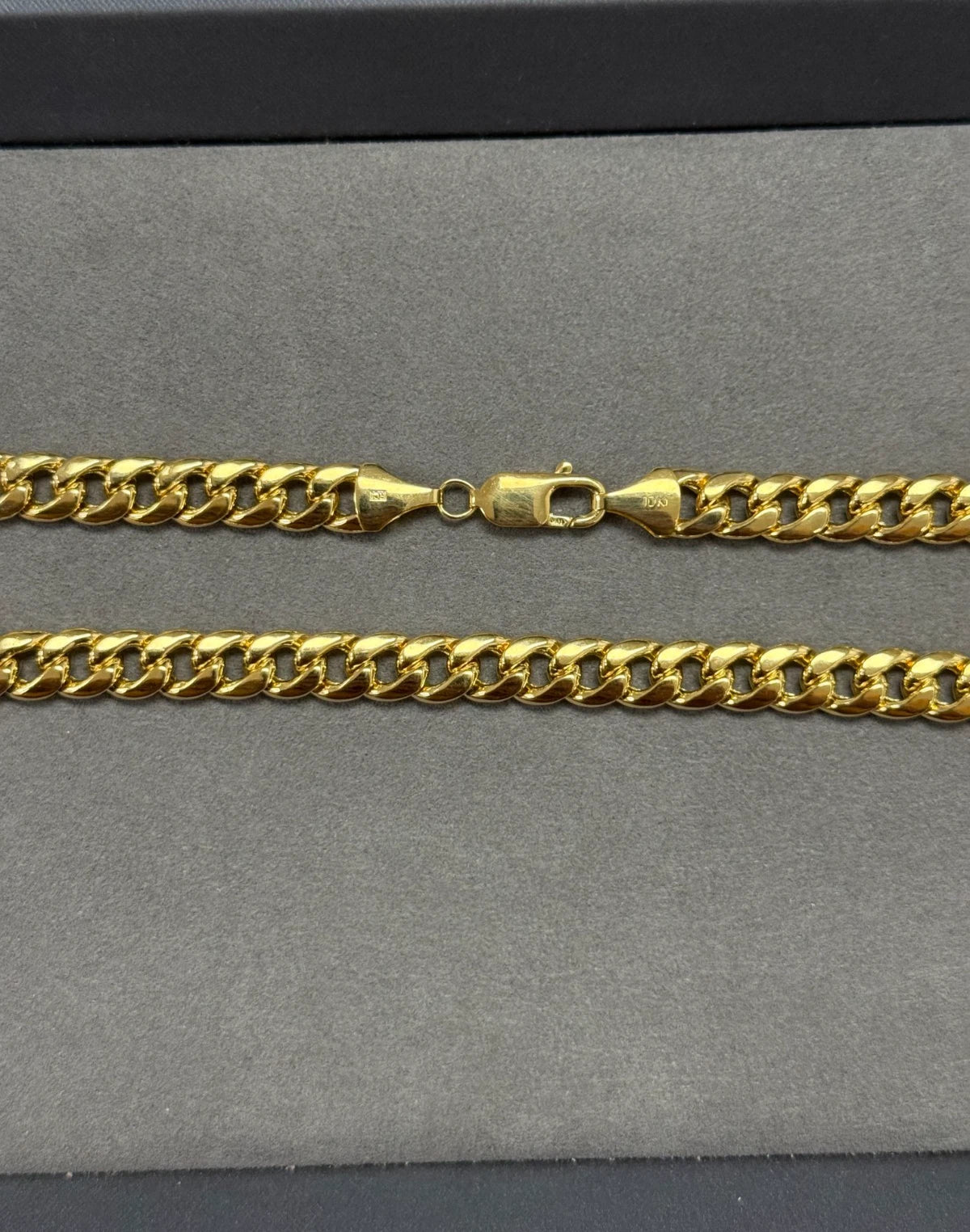 10K Yellow Gold Miami Cuban Curb Chain Necklace – 8mm