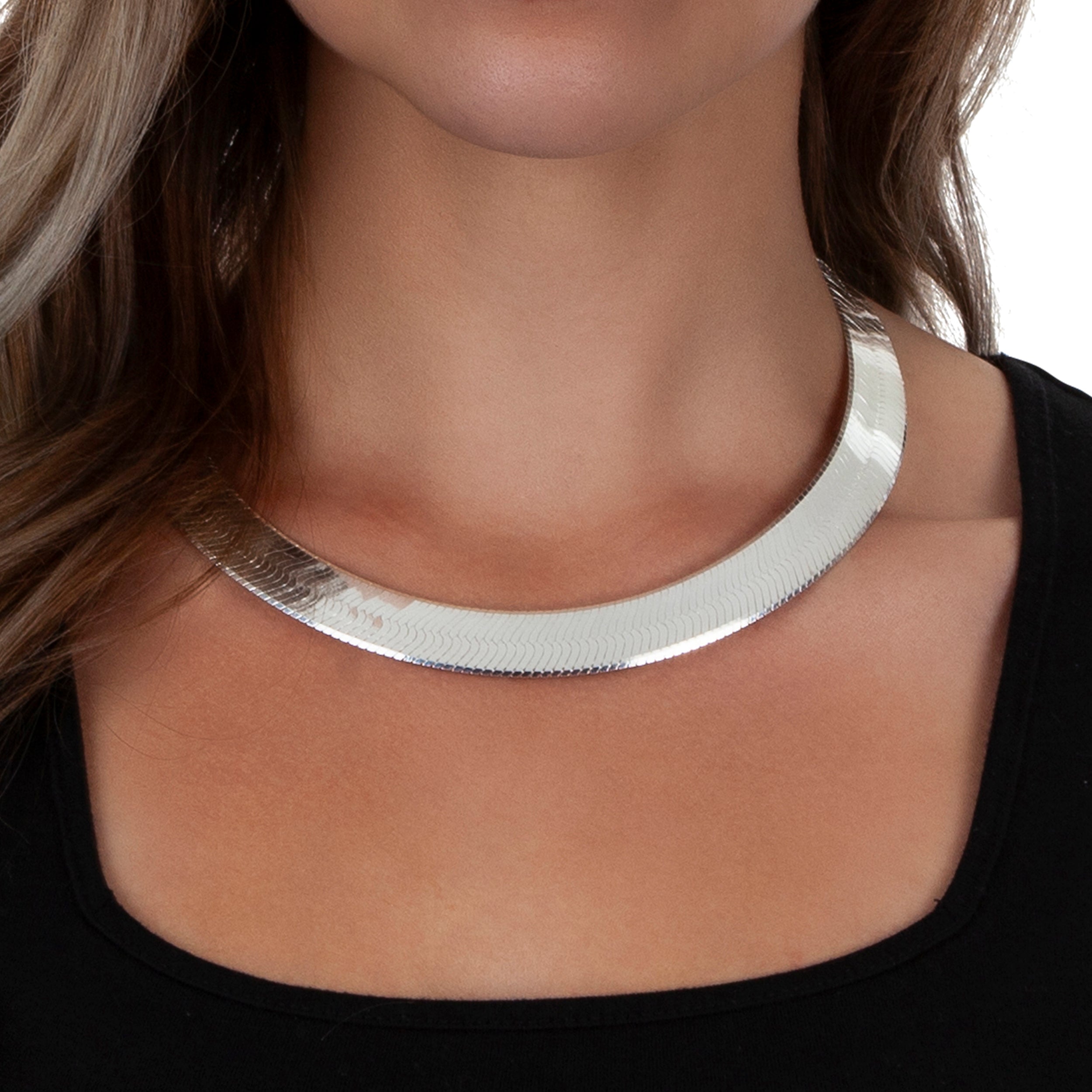 The Modern Thin Sterling Silver Herringbone Chain Necklace – Park and Luxe
